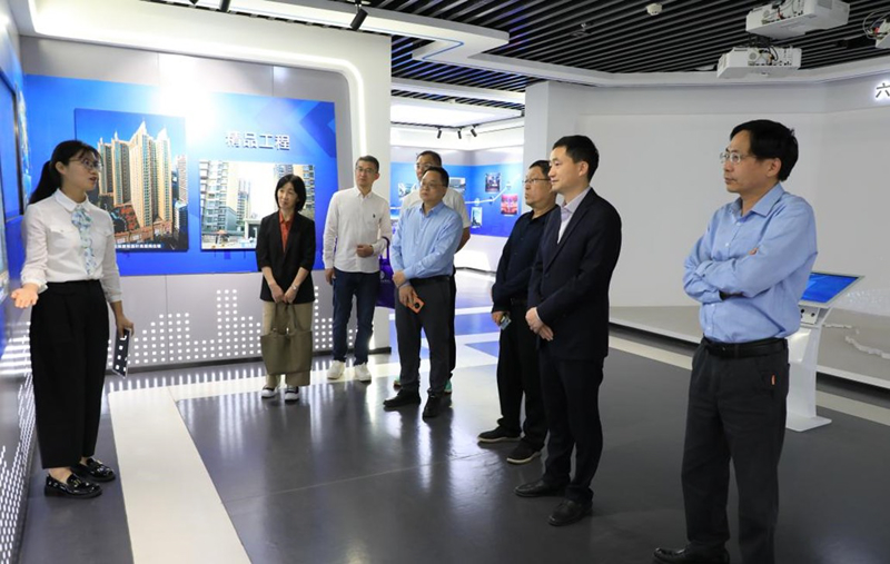 3 调研团听取中国有色金属工业第六冶金建设有限公司介绍.jpg